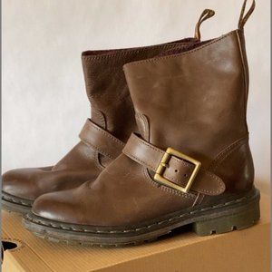 Dr. Martens Women's Meg Biker Ankle Boot Brown Leather US 7 - UK5 - EU38 w/ box